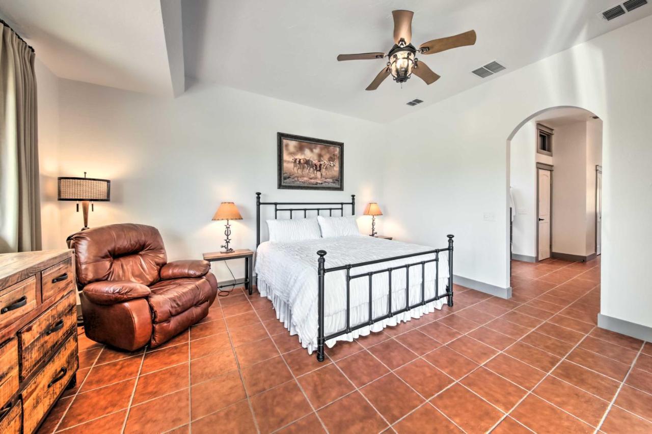 Ladera Wimberley Estate On 13 Acres With Hot Tub Villa Bagian luar foto